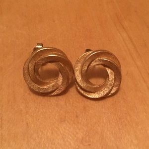 Avon Circular Stud Earrings